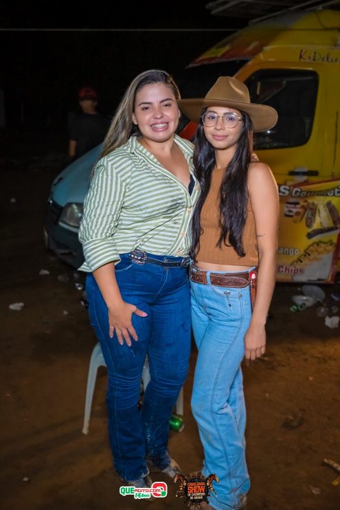 Cavaleiros e amazonas lotam as ruas de Cachoeira do Aranã, durante a Cavalgada Show 477