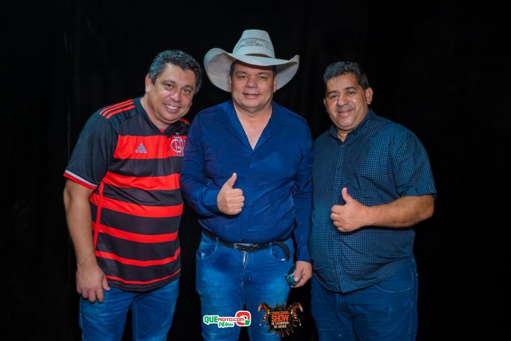 Cavaleiros e amazonas lotam as ruas de Cachoeira do Aranã, durante a Cavalgada Show 519