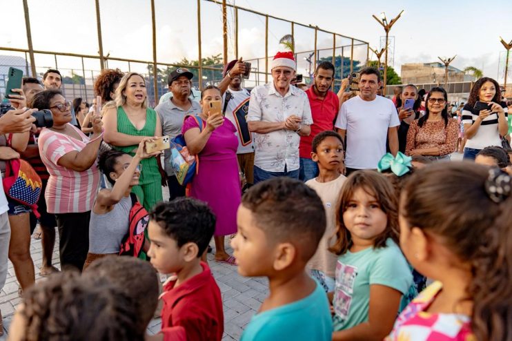 Porto Seguro: Natal do Bem leva magia e alegria para a Praça da Família 20