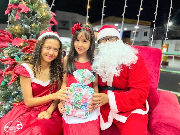 Coral natalino e visita do Papai Noel são as atrações da noite de abertura do Natal das Luzes de Itagimirim 14