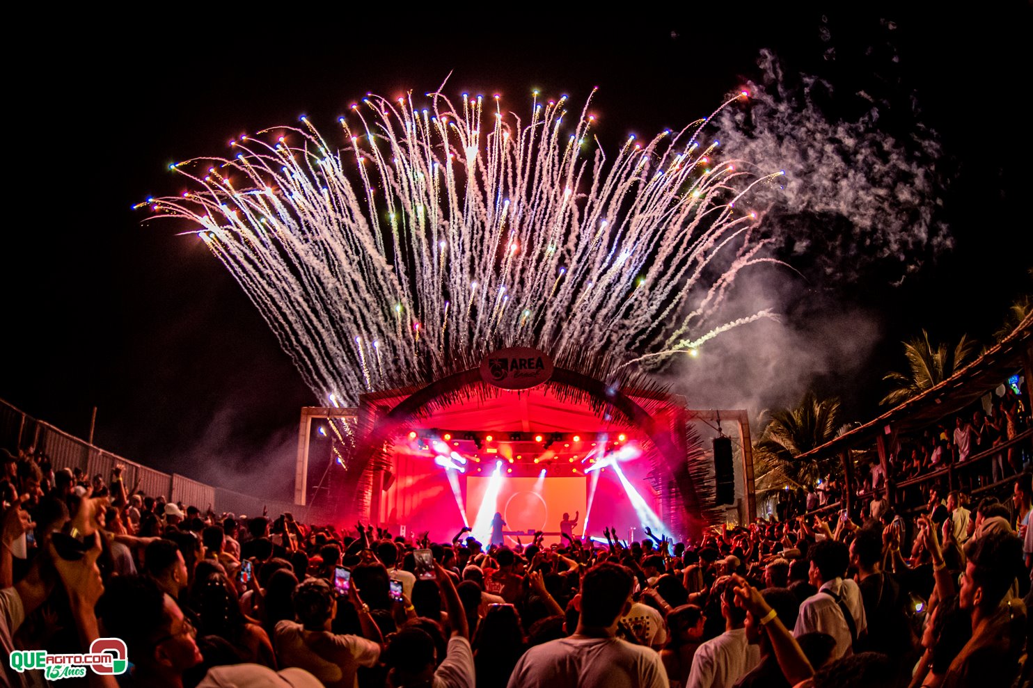 Wiu faz show histórico em Porto Seguro, durante a sua apresentação na Hype 073 4