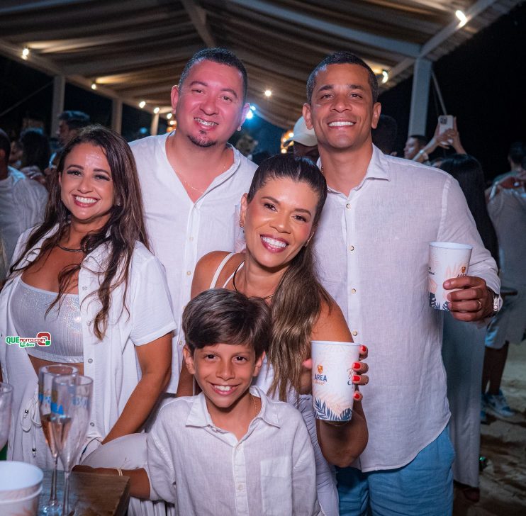 Com ingressos esgotados, o Réveillon 2025 da Área Beach foi um sucesso 430