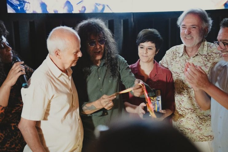 Luiz Caldas recebe a Medalha UBC em noite de celebração aos 40 anos do axé music em Salvador 8