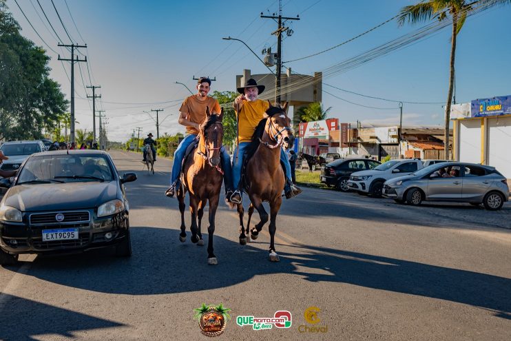 Centenas de cavaleiros e amazonas lotam as ruas de Canavieiras, durante a 1ª edição da Cavalgada do Litoral 66