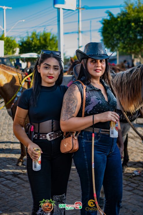 Centenas de cavaleiros e amazonas lotam as ruas de Canavieiras, durante a 1ª edição da Cavalgada do Litoral 91