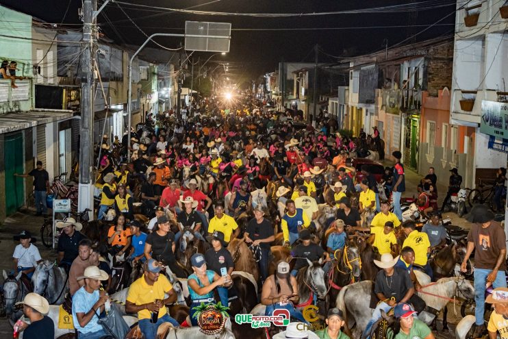 Centenas de cavaleiros e amazonas lotam as ruas de Canavieiras, durante a 1ª edição da Cavalgada do Litoral 261