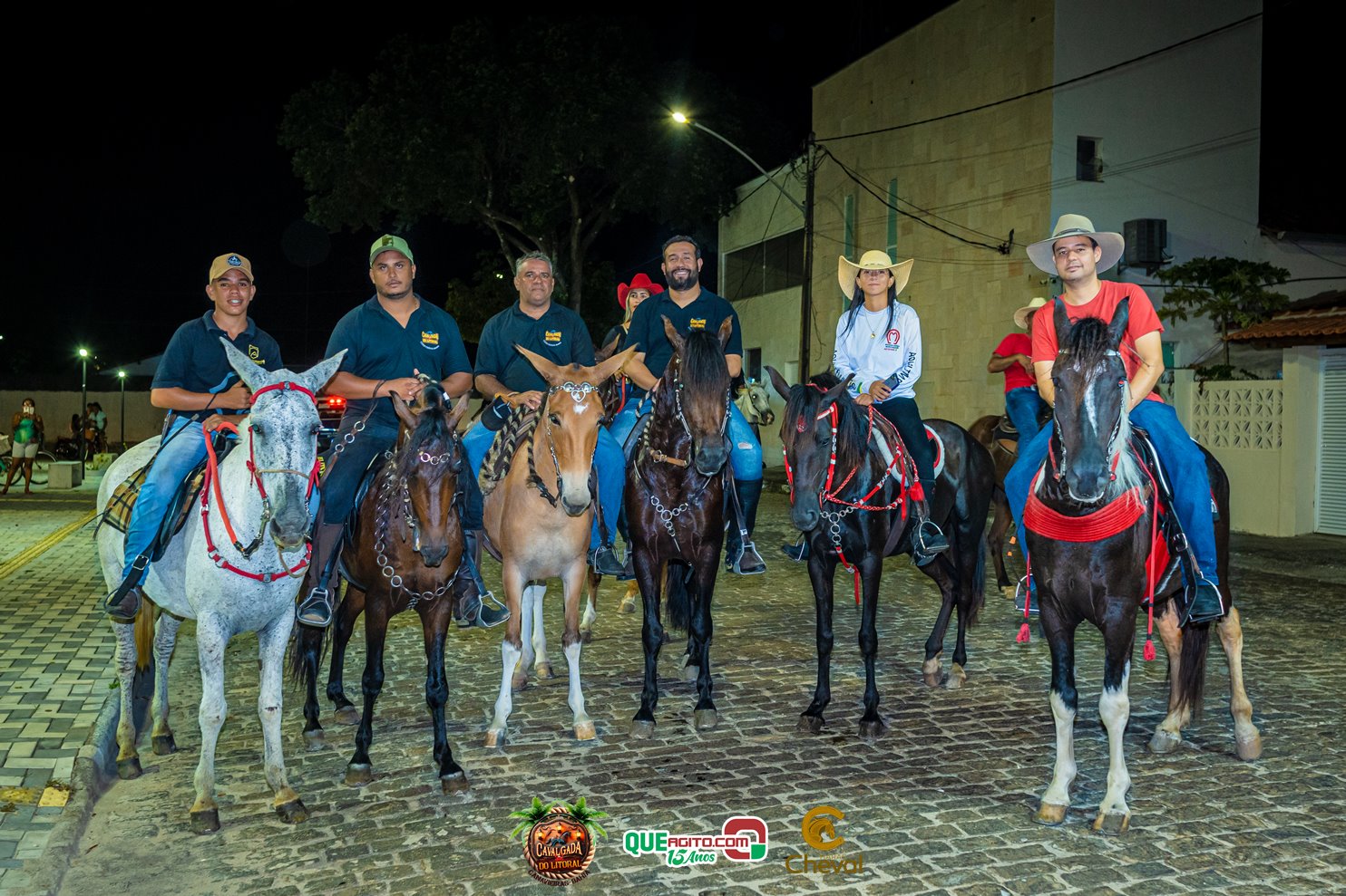 Centenas de cavaleiros e amazonas lotam as ruas de Canavieiras, durante a 1ª edição da Cavalgada do Litoral 9