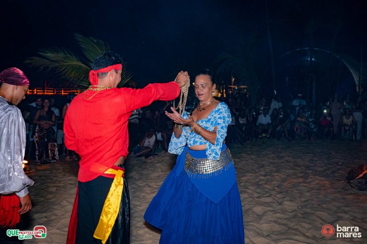 O Grande Retorno do Luau Barramares: Tradição, Música e Magia em Porto Seguro! 252