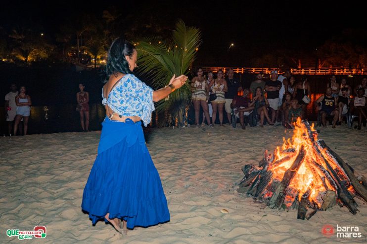 O Grande Retorno do Luau Barramares: Tradição, Música e Magia em Porto Seguro! 258