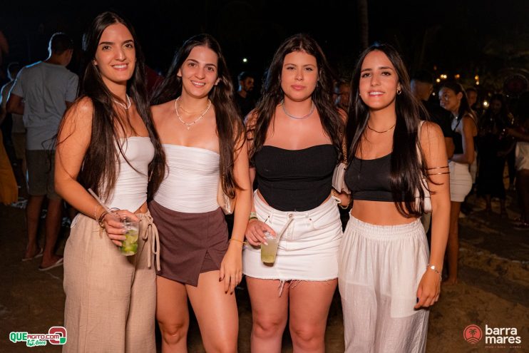 O Grande Retorno do Luau Barramares: Tradição, Música e Magia em Porto Seguro! 317