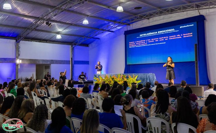 Abertura da Jornada Pedagógica reúne mais de mil e quinhentos profissionais da educação em Eunápolis 124