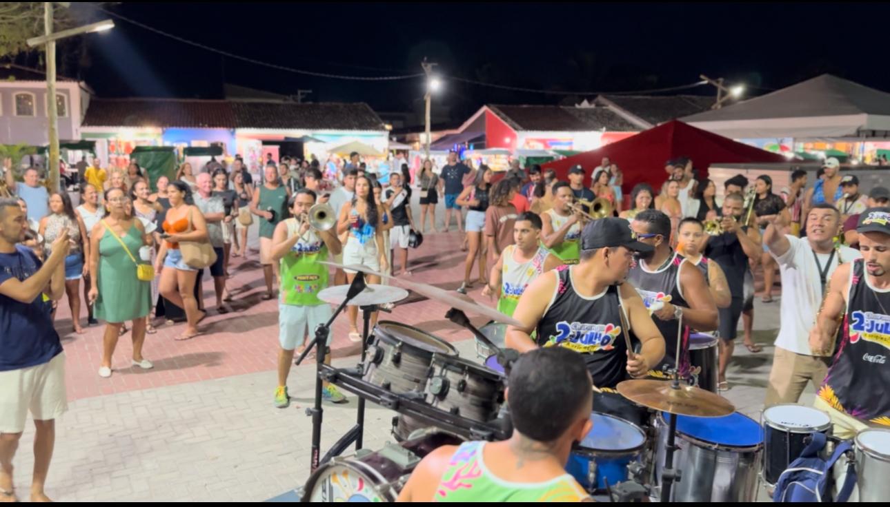 ESQUENTA: Carnaval Cultural de Porto Seguro abre com marchinhas e muito axé 7