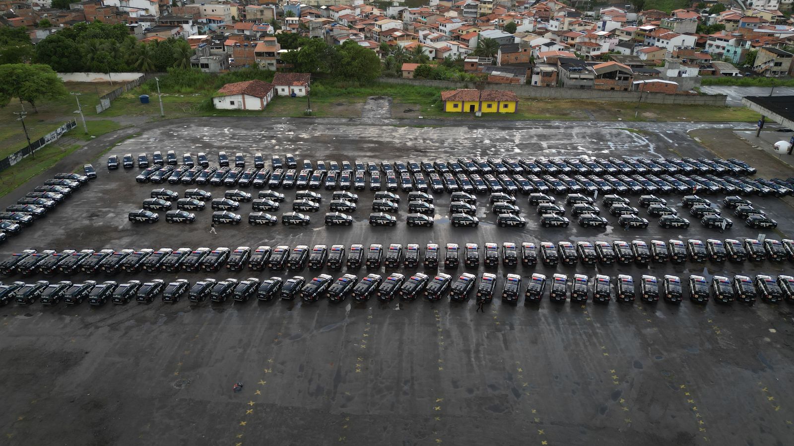 Indicações da deputada Cláudia Oliveira garantem novas viaturas para a Polícia Civil no Extremo Sul 8