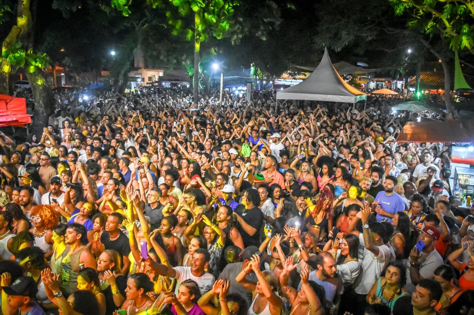 Chegou a hora de cair na folia do Carnaval Cultural de Porto Seguro 6