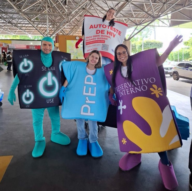 Carnaval Bem Me Quero: Ação da Saúde levou prevenção e conscientização ao Terminal Rodoviário de Eunápolis 8