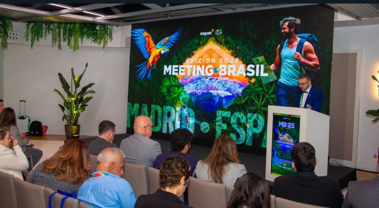 Porto Seguro apresenta seus atrativos turísticos no Meeting Brasil 2025 – Europa 4