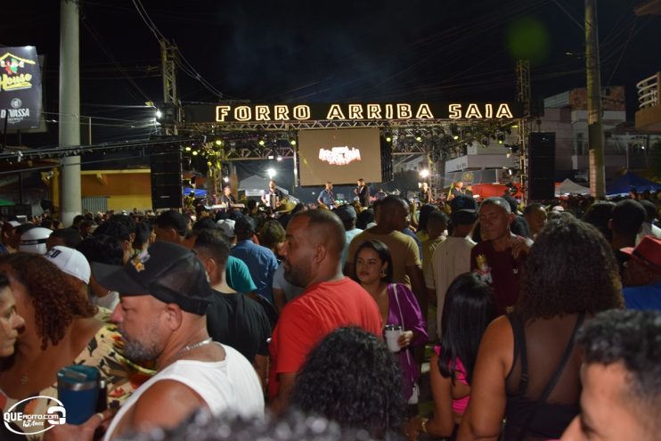 Banda Arriba Saia celebra 25 anos com gravação de DVD em Eunápolis 260