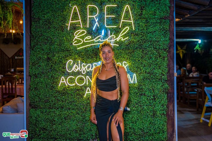 Baladinha All Black agita a noite de Porto Seguro na Cabana Área Beach 59