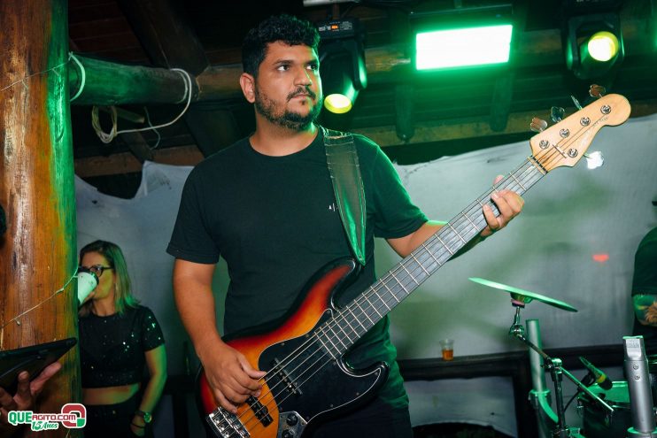 Baladinha All Black agita a noite de Porto Seguro na Cabana Área Beach 203