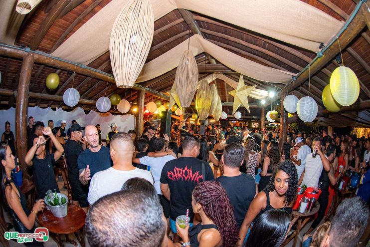 Baladinha All Black agita a noite de Porto Seguro na Cabana Área Beach 216