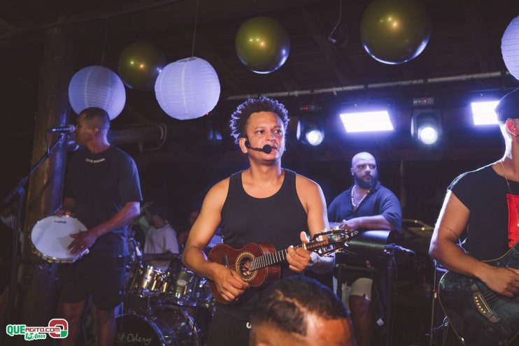 Baladinha All Black agita a noite de Porto Seguro na Cabana Área Beach 276