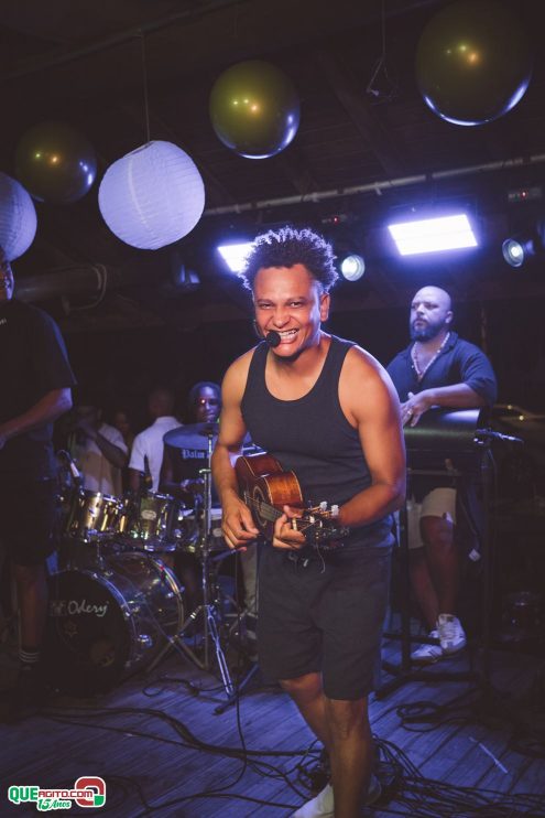 Baladinha All Black agita a noite de Porto Seguro na Cabana Área Beach 281