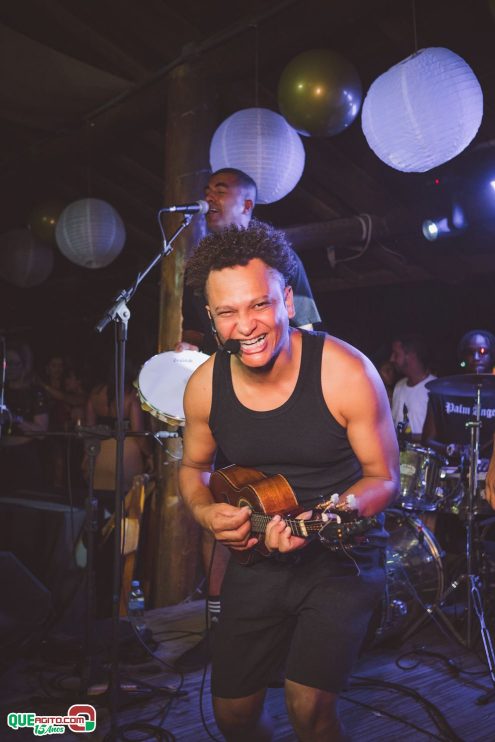 Baladinha All Black agita a noite de Porto Seguro na Cabana Área Beach 290