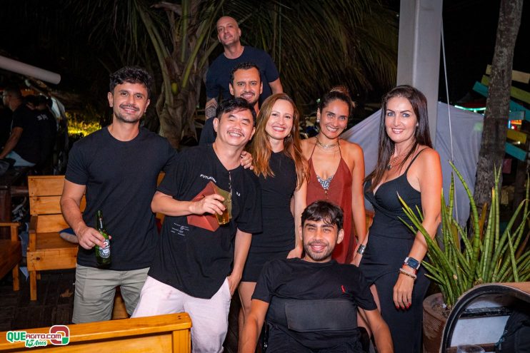 Baladinha All Black agita a noite de Porto Seguro na Cabana Área Beach 307