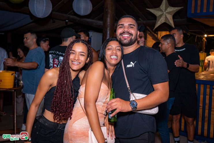 Baladinha All Black agita a noite de Porto Seguro na Cabana Área Beach 315