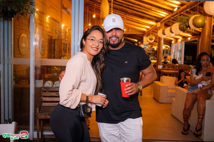 Baladinha All Black agita a noite de Porto Seguro na Cabana Área Beach 319