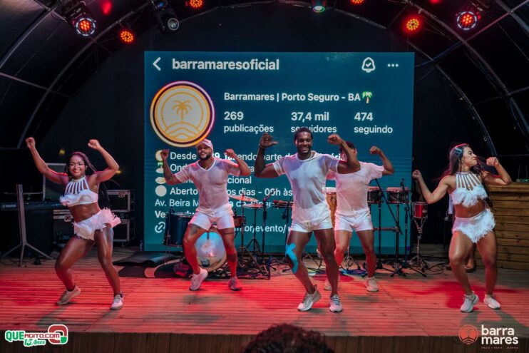 Sucesso total marca o Luau Barramares em Porto Seguro 248