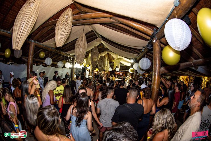 Ressaca de Carnaval Agita a Cabana Área Beach em Porto Seguro com Me Leva 73, Gab Lopes e DJ P3 190