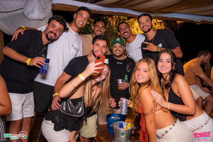 Ressaca de Carnaval Agita a Cabana Área Beach em Porto Seguro com Me Leva 73, Gab Lopes e DJ P3 235