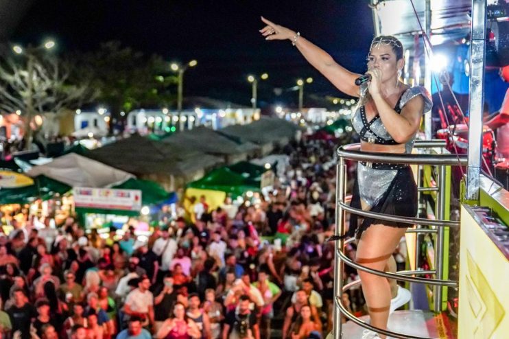 Passarela da Cultura: shows animam o quinto dia do Carnaval de Porto Seguro 12