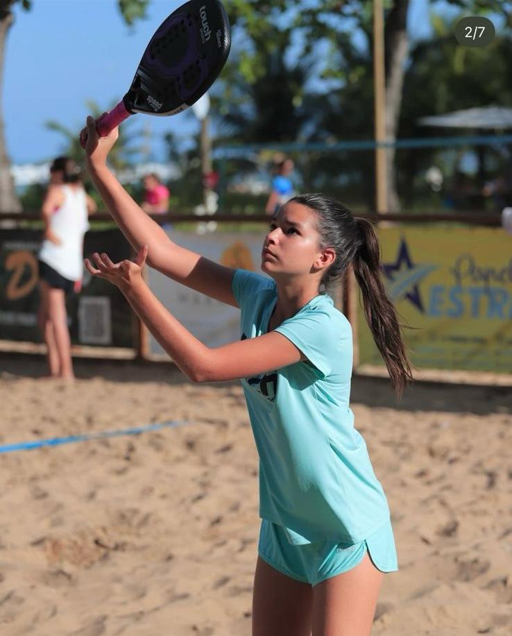 Lara, a jovem estrela do beach tennis que leva o nome de Porto Seguro 5