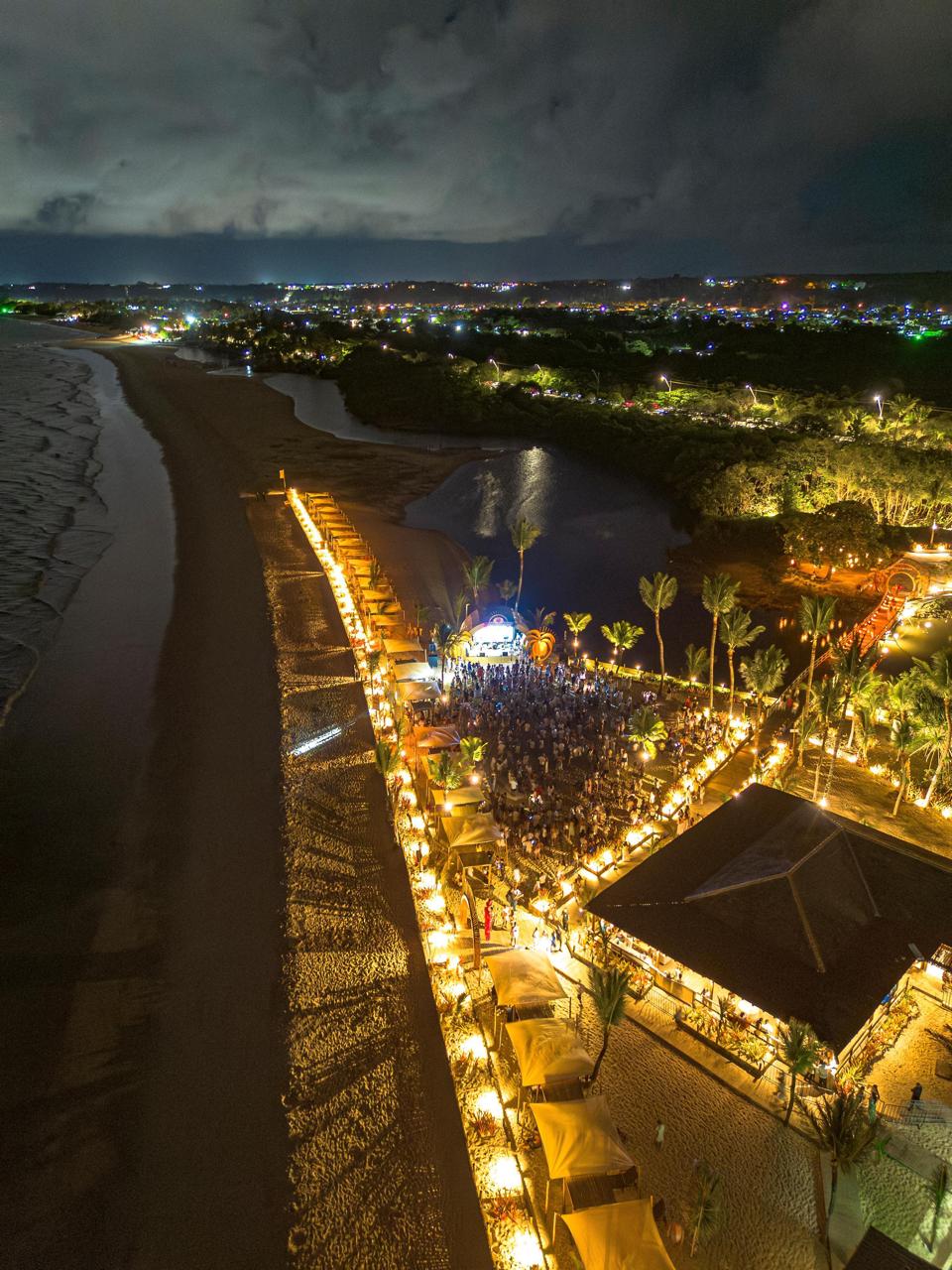 Luau Barramares: Uma Noite Mágica em Porto Seguro com Música, Dança e Tradição 10