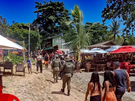 Semac reforça proteção à fauna silvestre em ação na orla de Arraial D’Ajuda 12