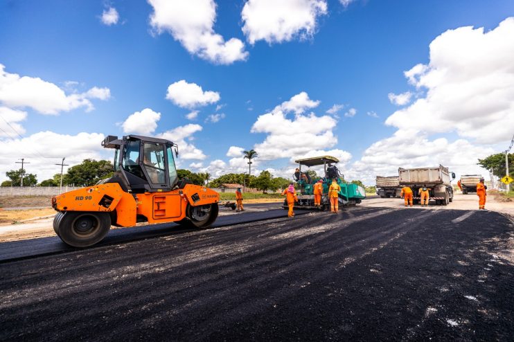 Obra do trevo da Policlínica avança com pavimentação e infraestrutura de qualidade 14