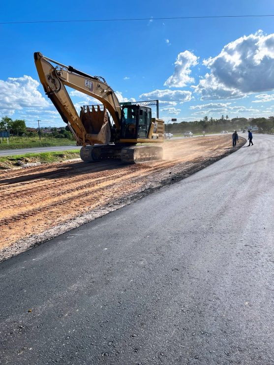 Obra do trevo da Policlínica avança com pavimentação e infraestrutura de qualidade 18